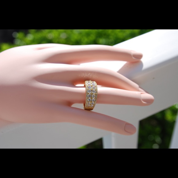 Judith Ripka Ring - Picture 7 of 8